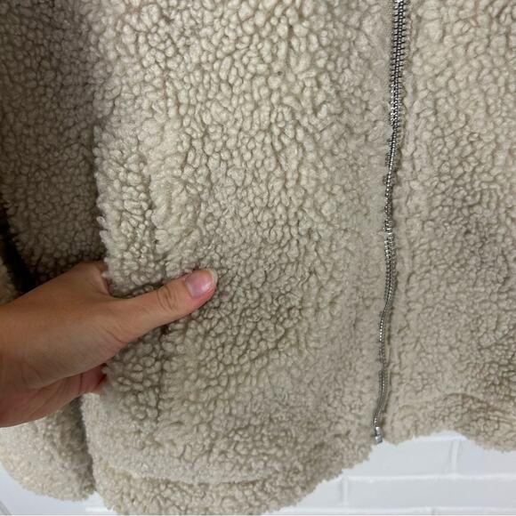 H&M Regular Fit Tan Teddy Zip Up Jacket Size S - Picture 6 of 9